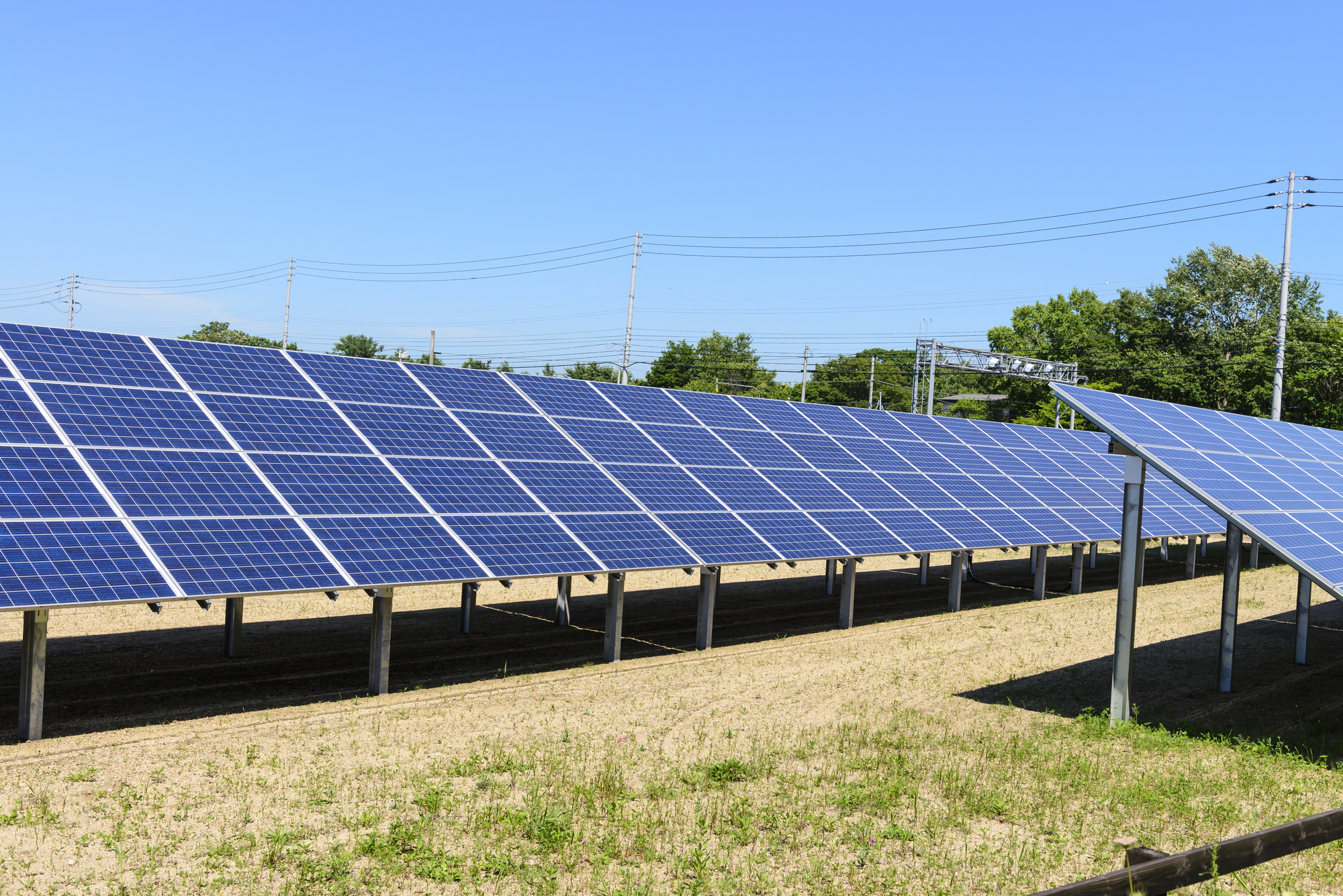 産業用太陽光発電の耐久年数